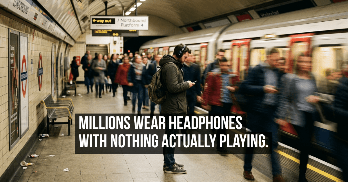 Most People Wear Headphones in Public Without Anything Actually Playing